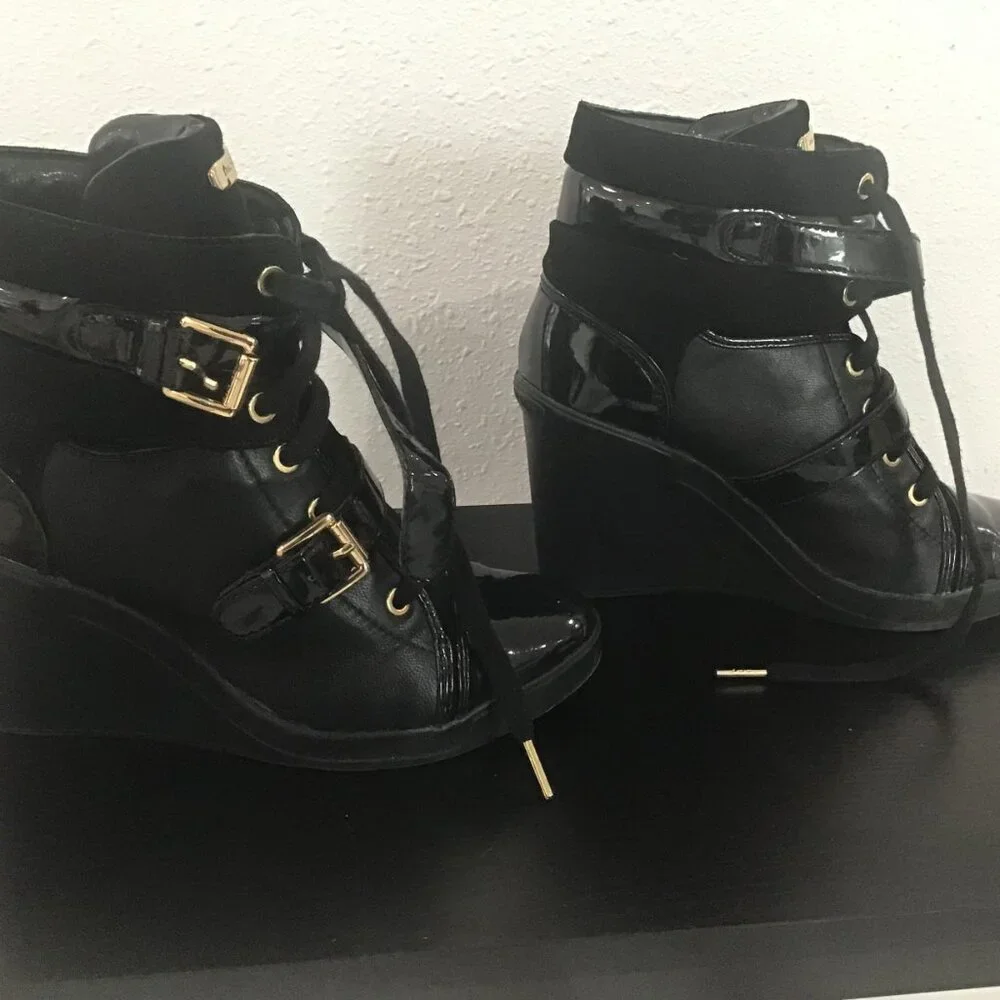 Michael Michael Kors Skid Wedge Black Boot 9.5 M - Picture 12 of 15